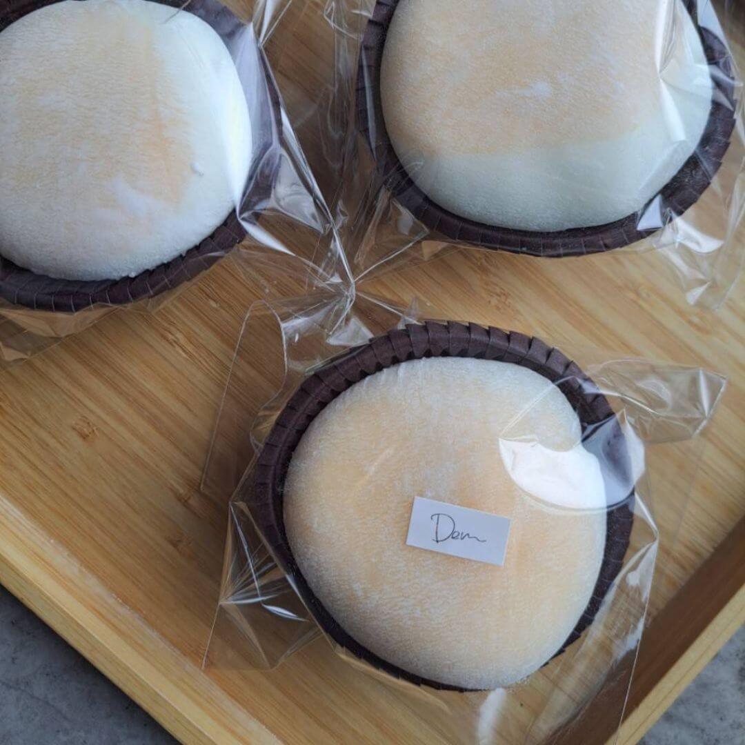 葡萄のクリーム大福